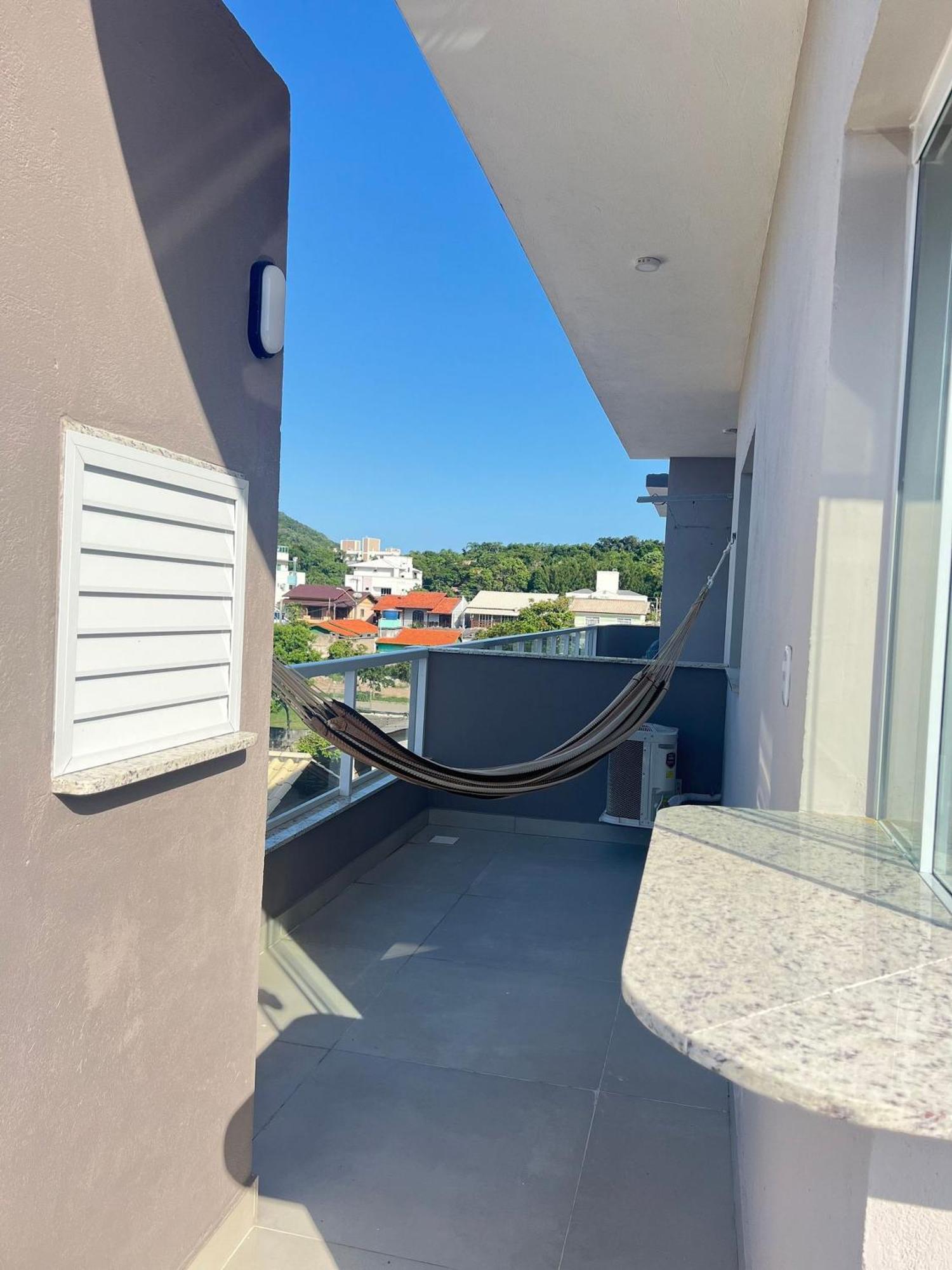 Апартаменты Residencial Tia Dilma Бомбиньяс Экстерьер фото