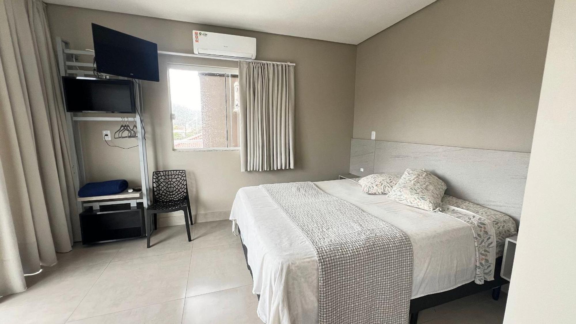 Апартаменты Residencial Tia Dilma Бомбиньяс Экстерьер фото