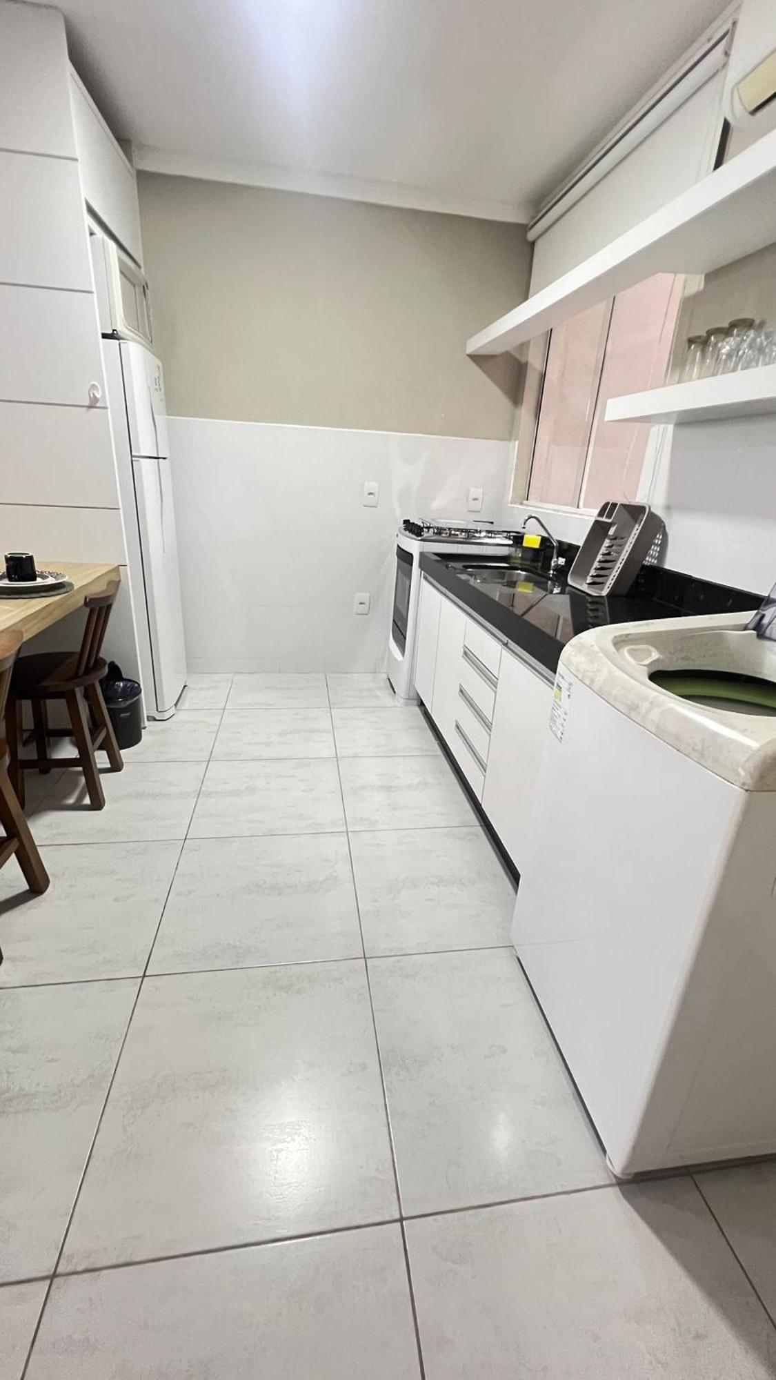 Апартаменты Residencial Tia Dilma Бомбиньяс Экстерьер фото